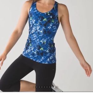 LULULEMON KANTO CATCH ME TANK SIZE SMALL